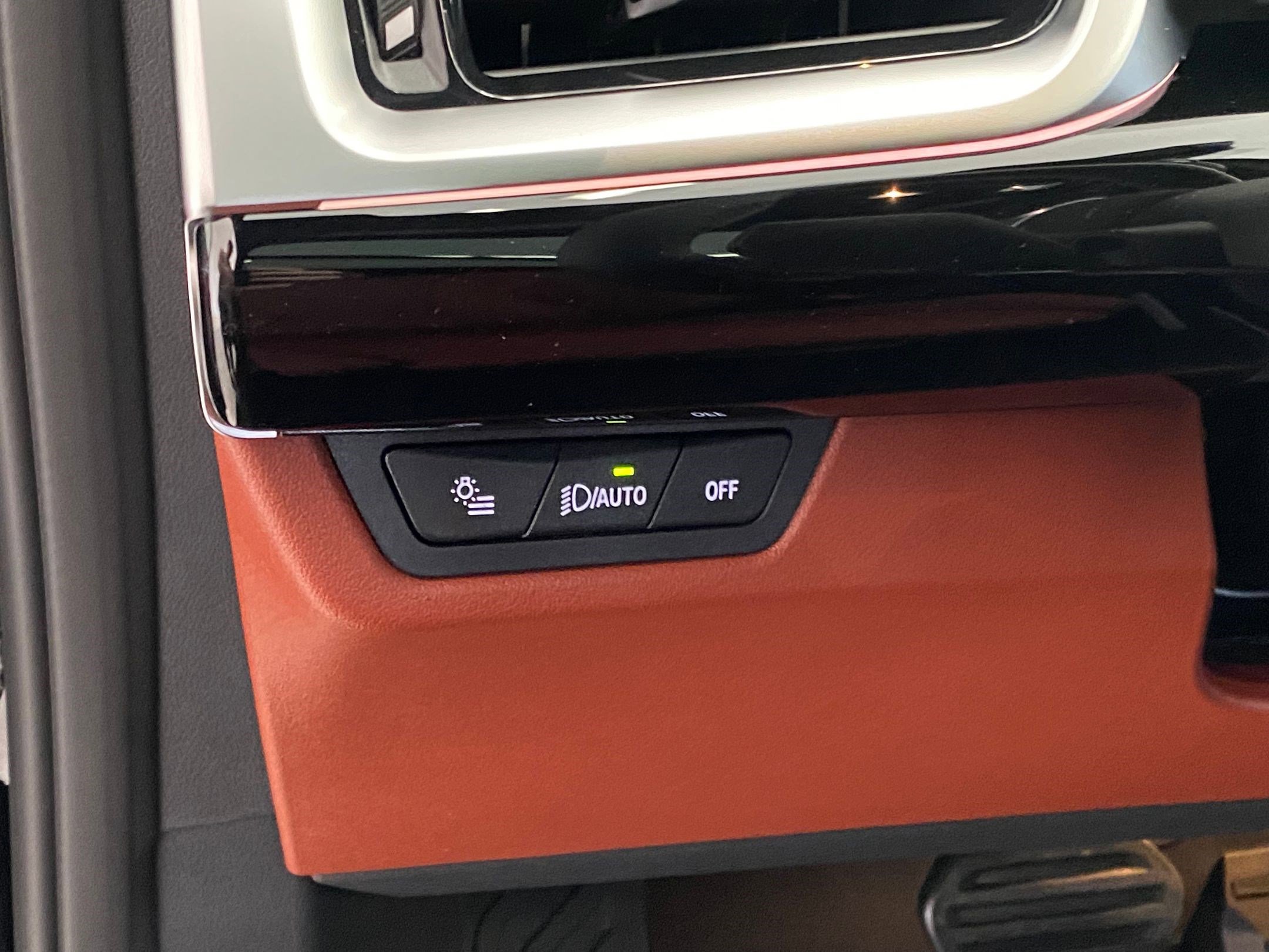 New 2026 BMW X1 xDrive28i w/ Convenience Package image 19