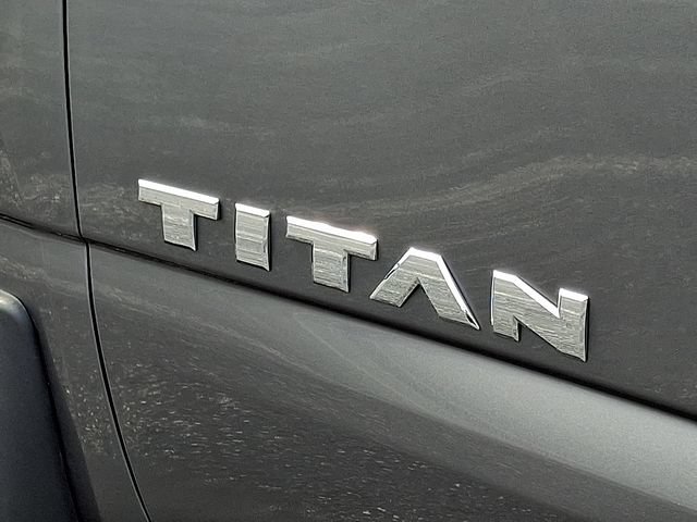Used 2022 Nissan Titan SV w/ SV Convenience Package AWD/4WD image 31