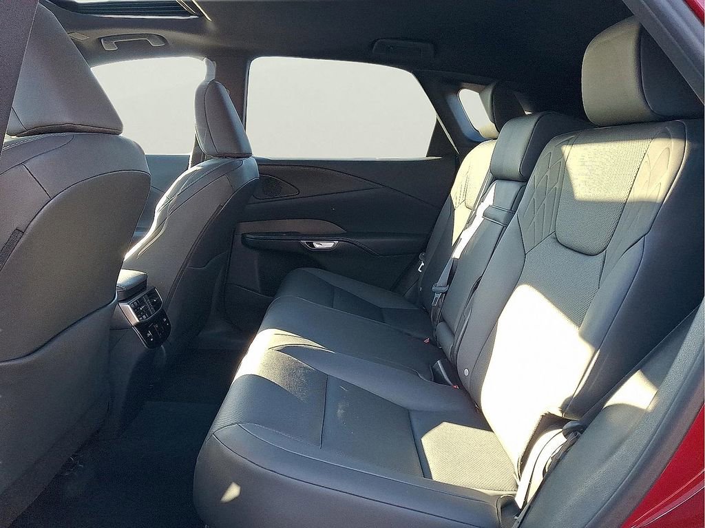 Used 2025 Lexus RX 350h w/ Convenience Package image 24