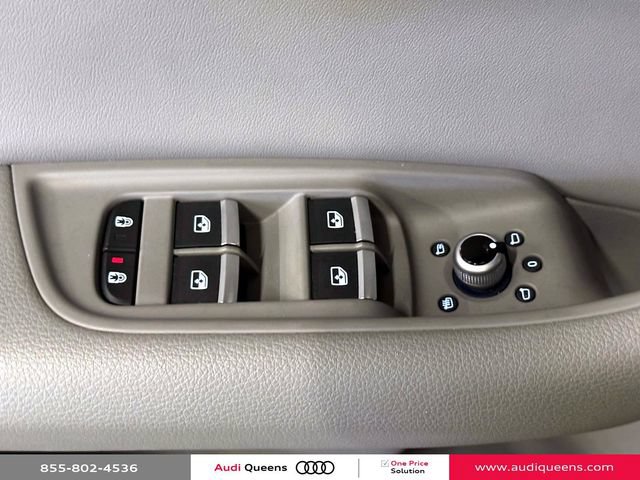 Certified 2023 Audi Q7 3.0T Premium w/ Convenience Package AWD/4WD image 19