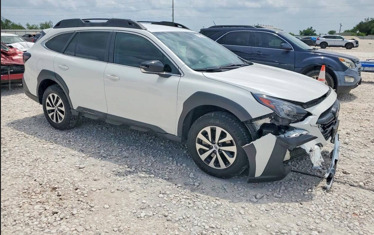 Used 2024 Subaru Outback Premium AWD/4WD image 58