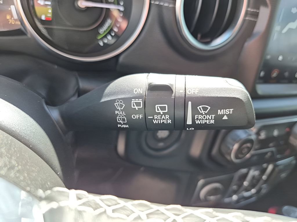 Used 2022 Jeep Wrangler Unlimited Sahara w/ Cold Weather Group image 35
