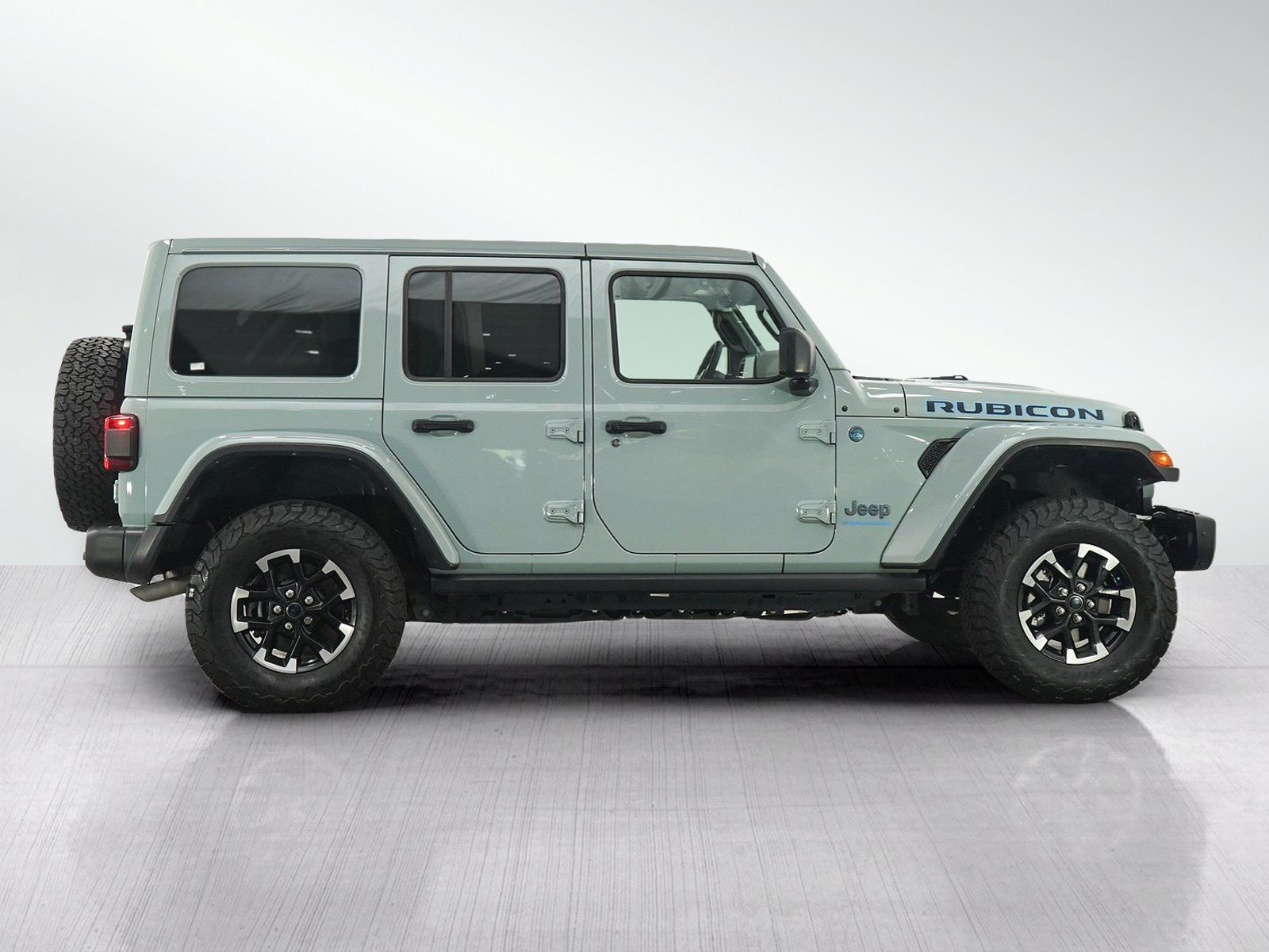 Used 2024 Jeep Wrangler Unlimited Rubicon 4xe AWD/4WD image 6