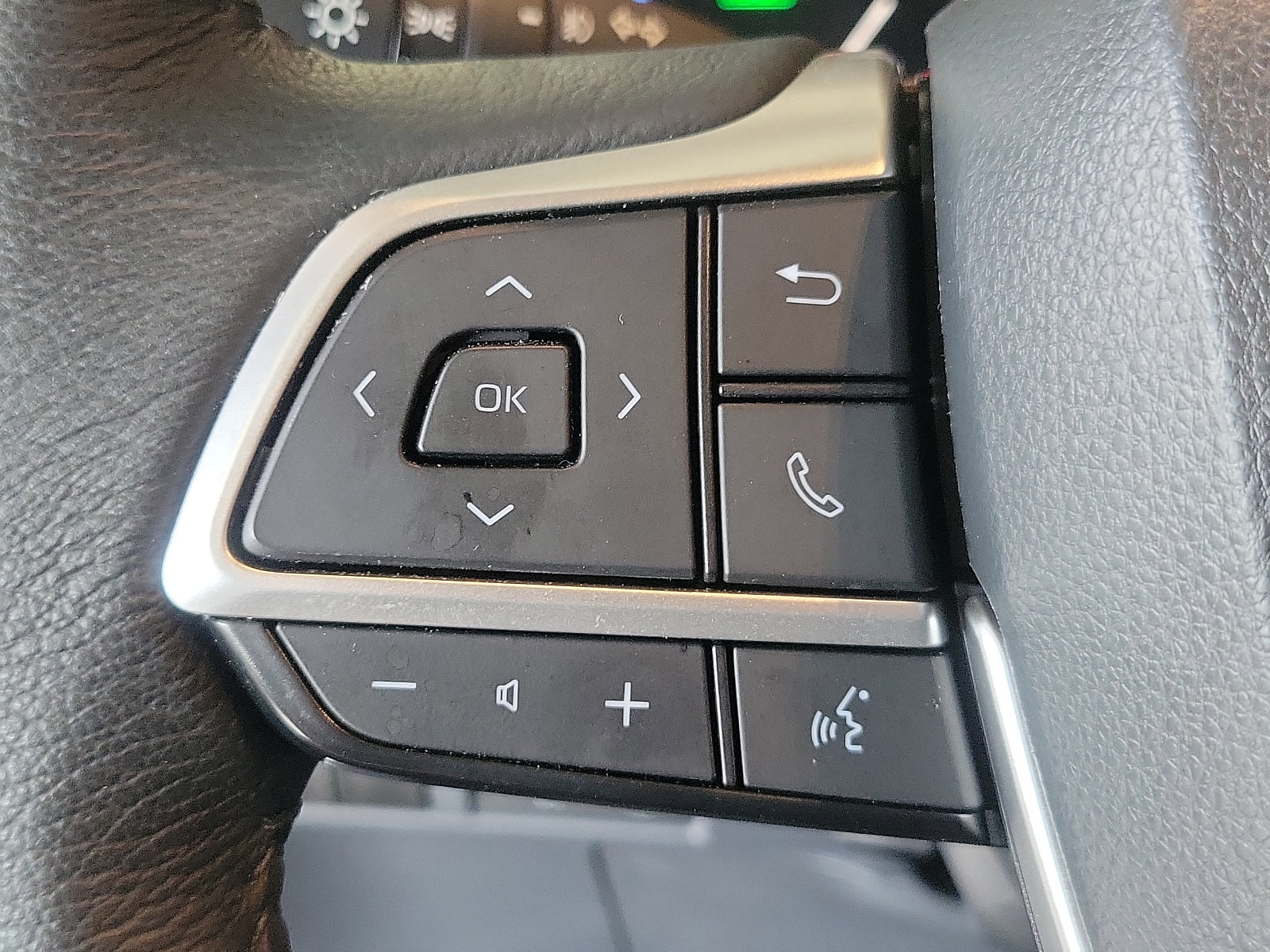 Certified 2023 Toyota Sienna XLE image 21