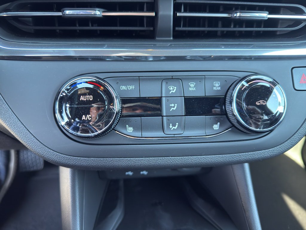 New 2026 Buick Envista Sport Touring w/ Convenience I Package FWD image 13