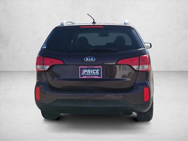 Used 2015 Kia Sorento LX image 6