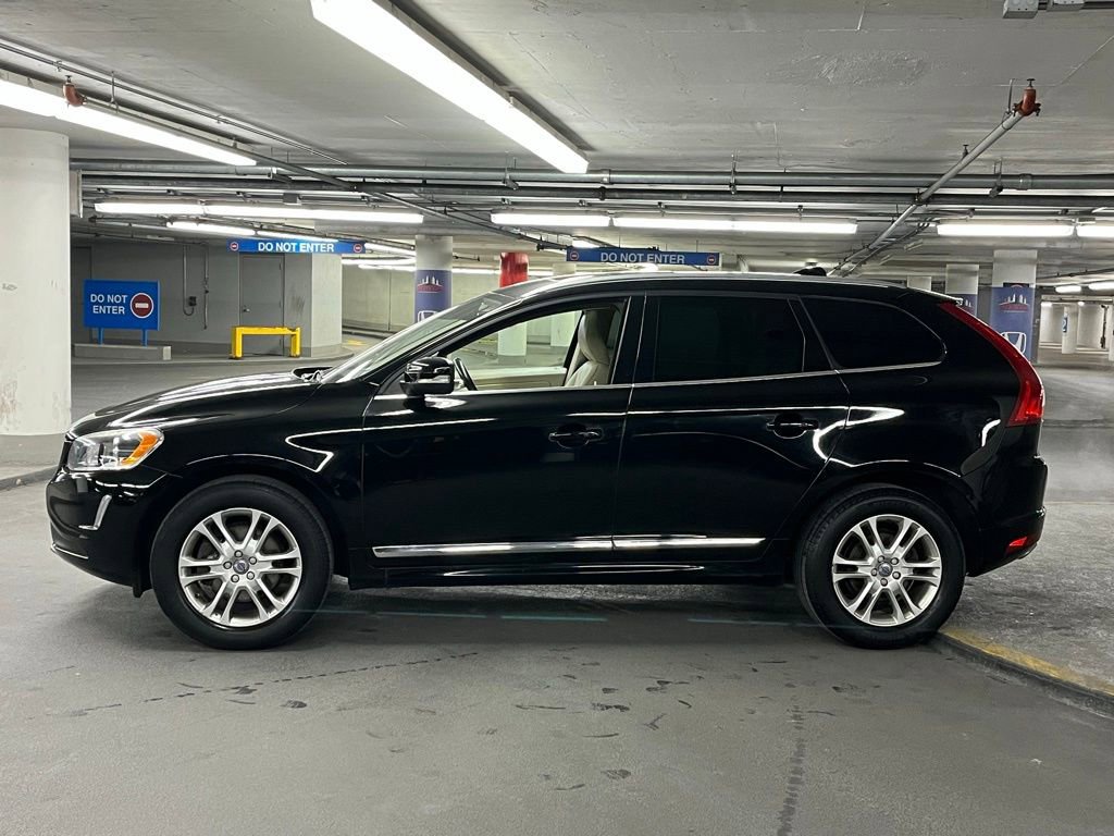 Used 2016 Volvo XC60 T5 Premier image 29