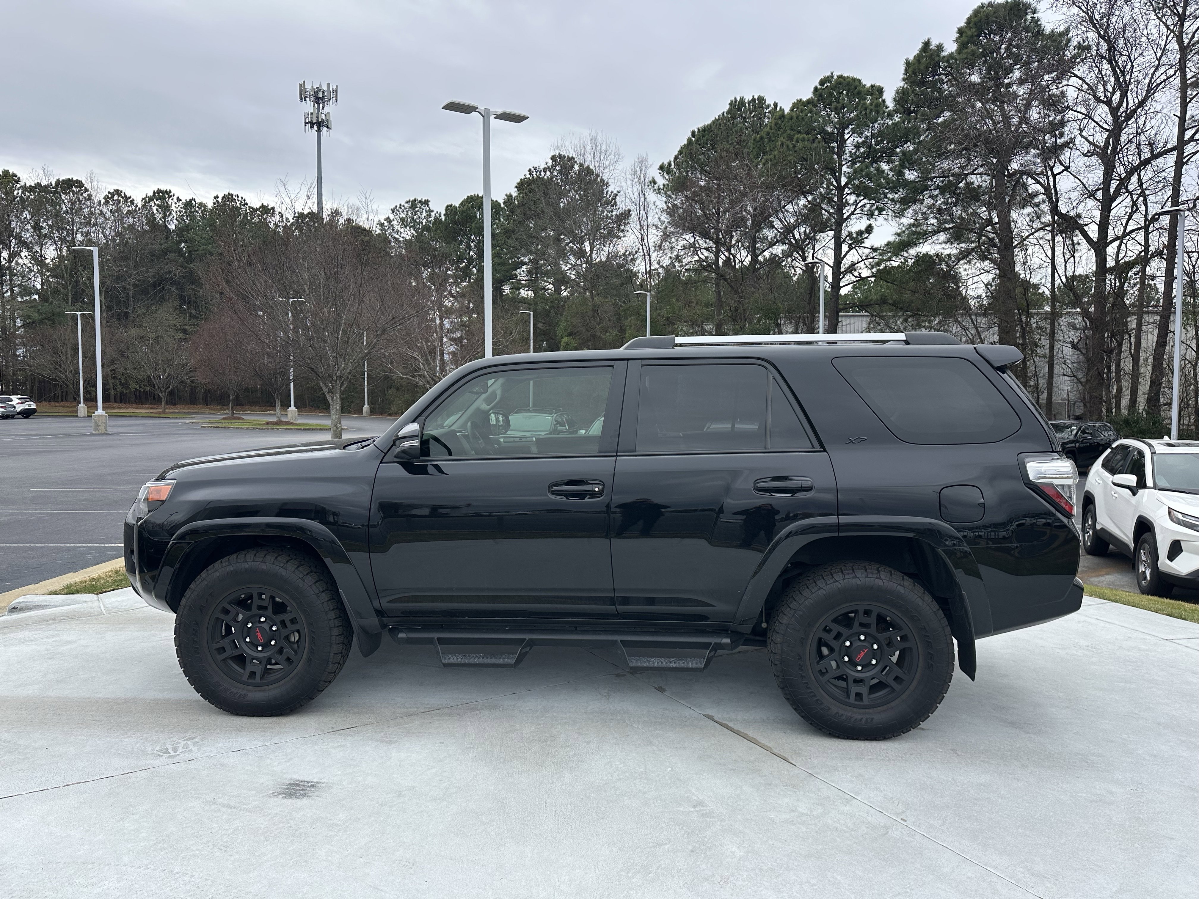 Used 2023 Toyota 4Runner SR5 Premium image 7