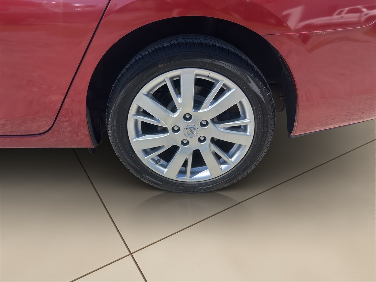 Used 2015 Nissan Sentra SL w/ SL Premium Package FWD image 16