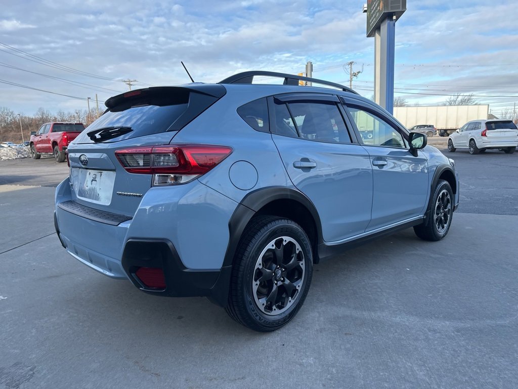 Used 2023 Subaru Crosstrek 2.0i image 5