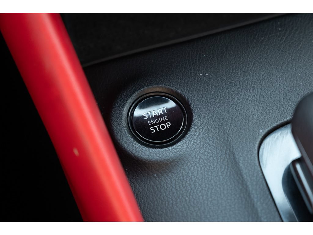 Used 2023 Nissan Z w/ Floor Mat Package (L93) RWD image 29