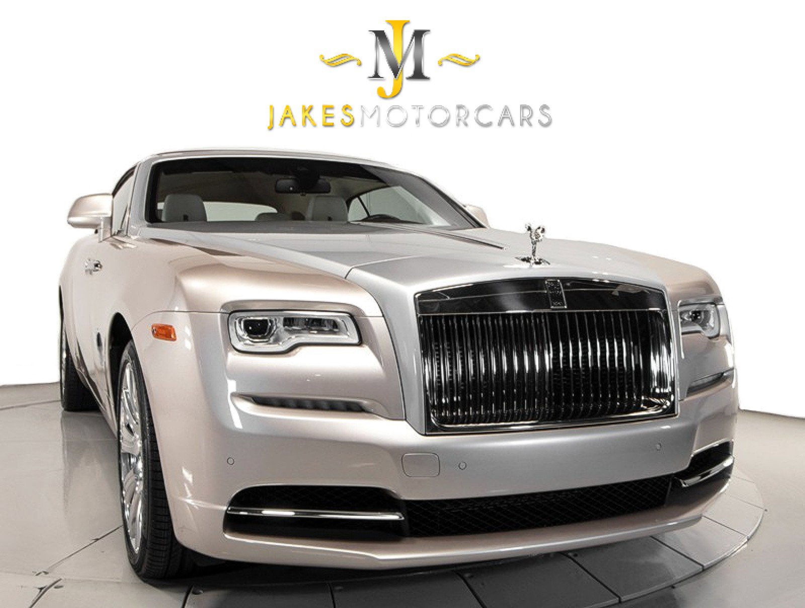 Used 2019 Rolls-Royce Dawn image 17