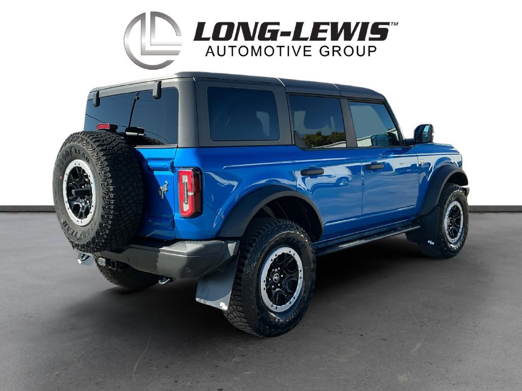 Used 2023 Ford Bronco Badlands w/ Sasquatch Package AWD/4WD image 7