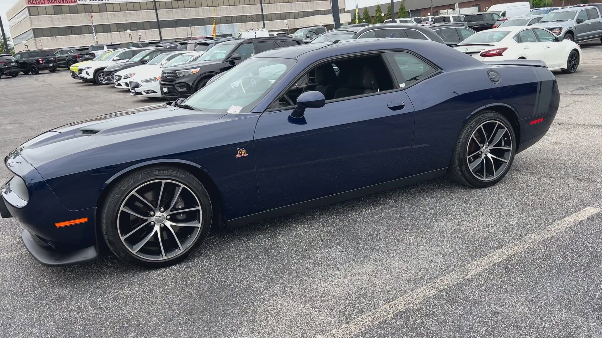 Used 2016 Dodge Challenger R/T Scat Pack RWD image 7