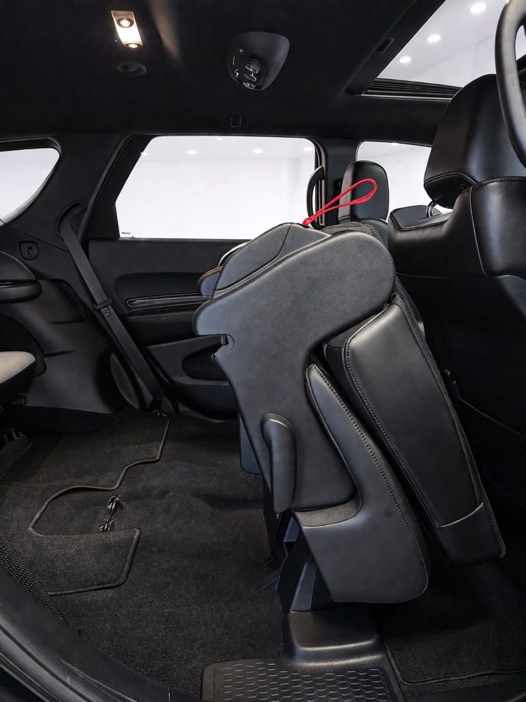Used 2024 Dodge Durango GT image 23