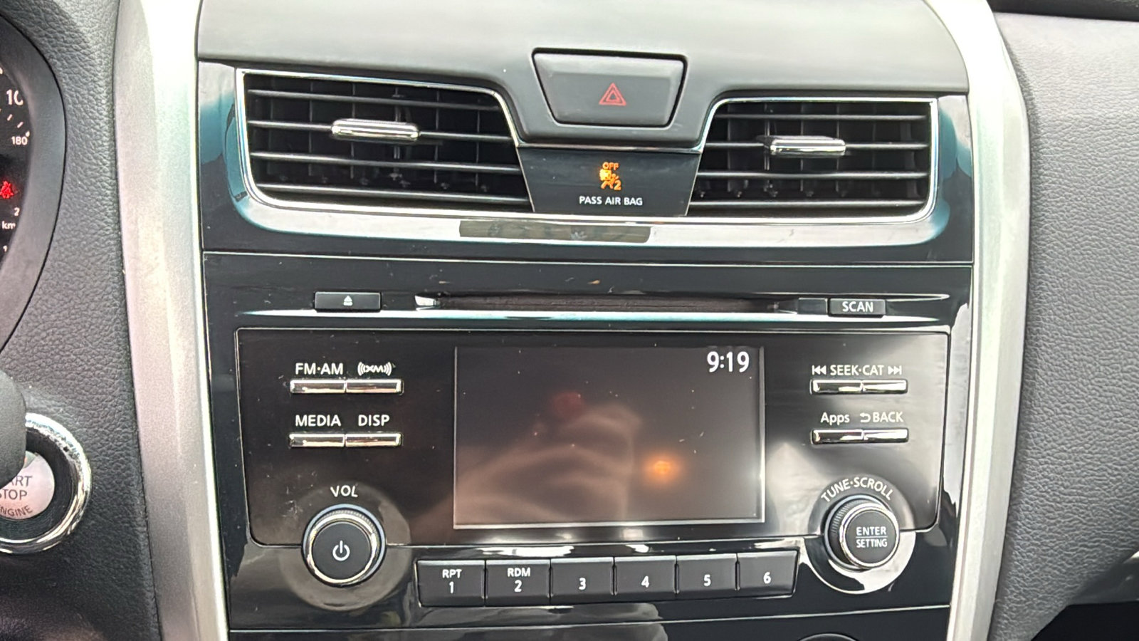 Used 2015 Nissan Altima 2.5 S w/ Special Edition Package FWD image 13