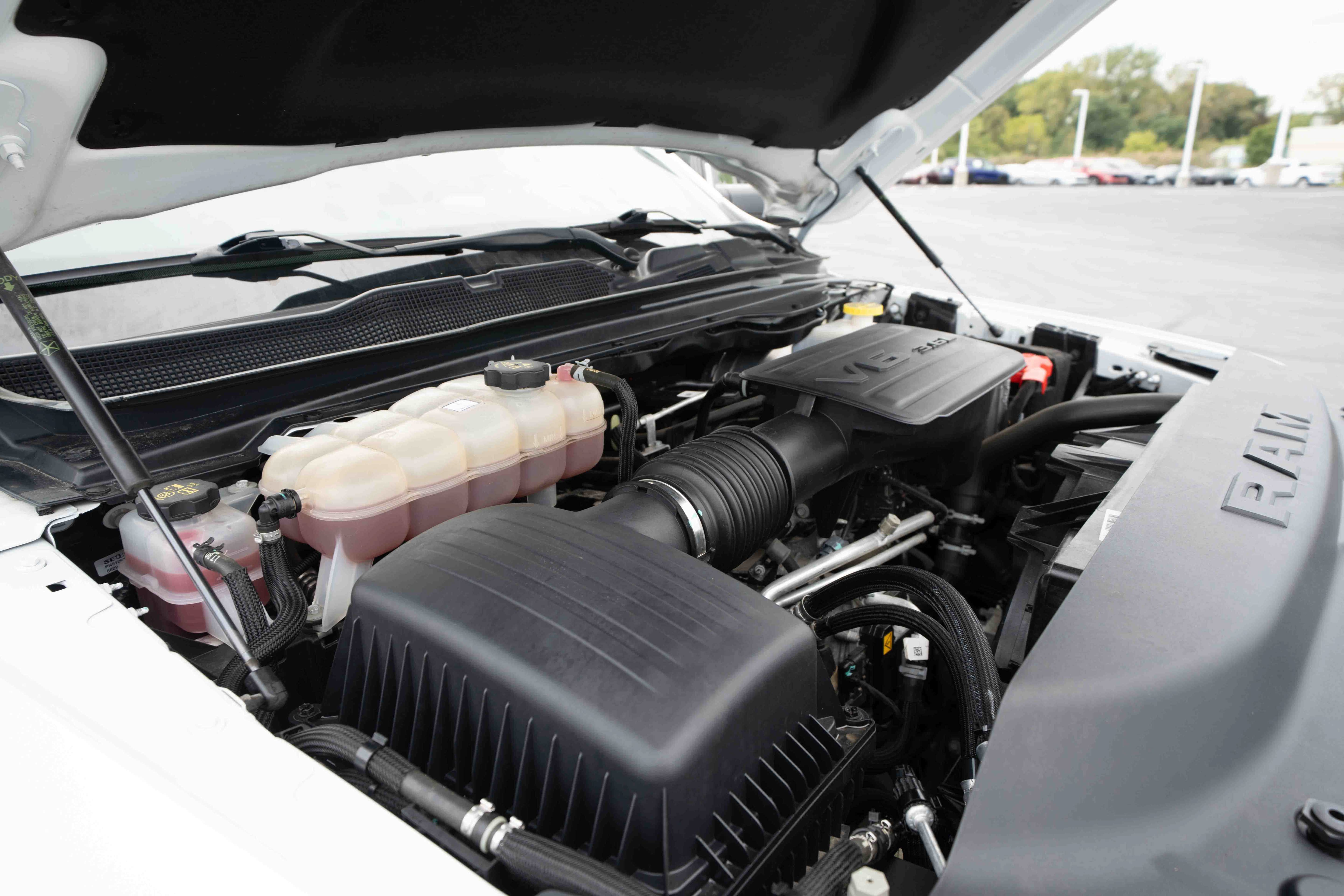 Used 2023 RAM 1500 Big Horn AWD/4WD image 30