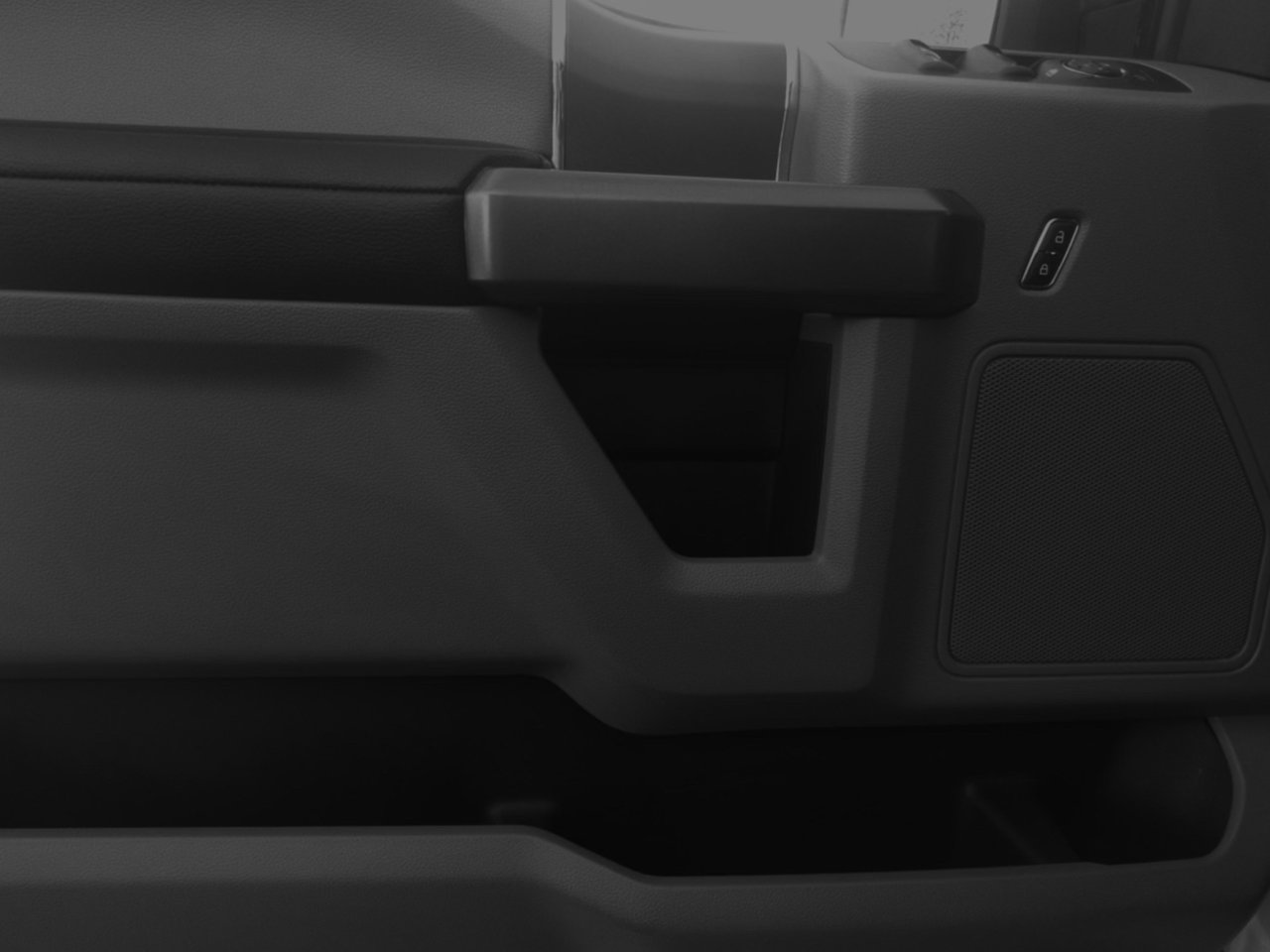 Used 2018 Ford F150 XLT image 22