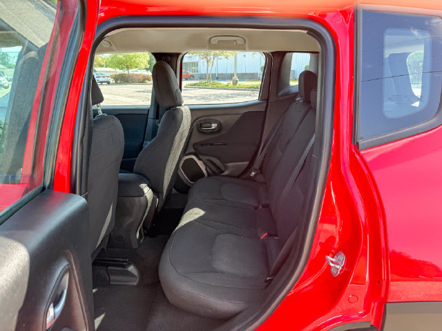 Used 2017 Jeep Renegade Sport w/ Power & Air Group AWD/4WD image 19