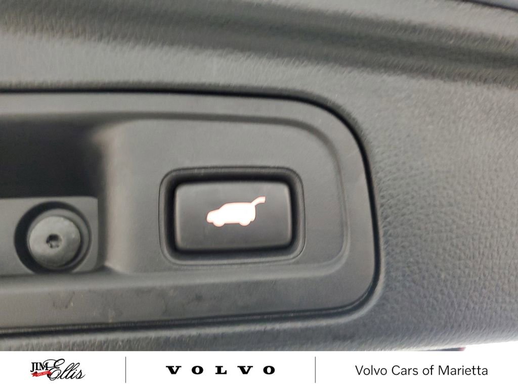 Used 2020 Honda Pilot Touring image 11