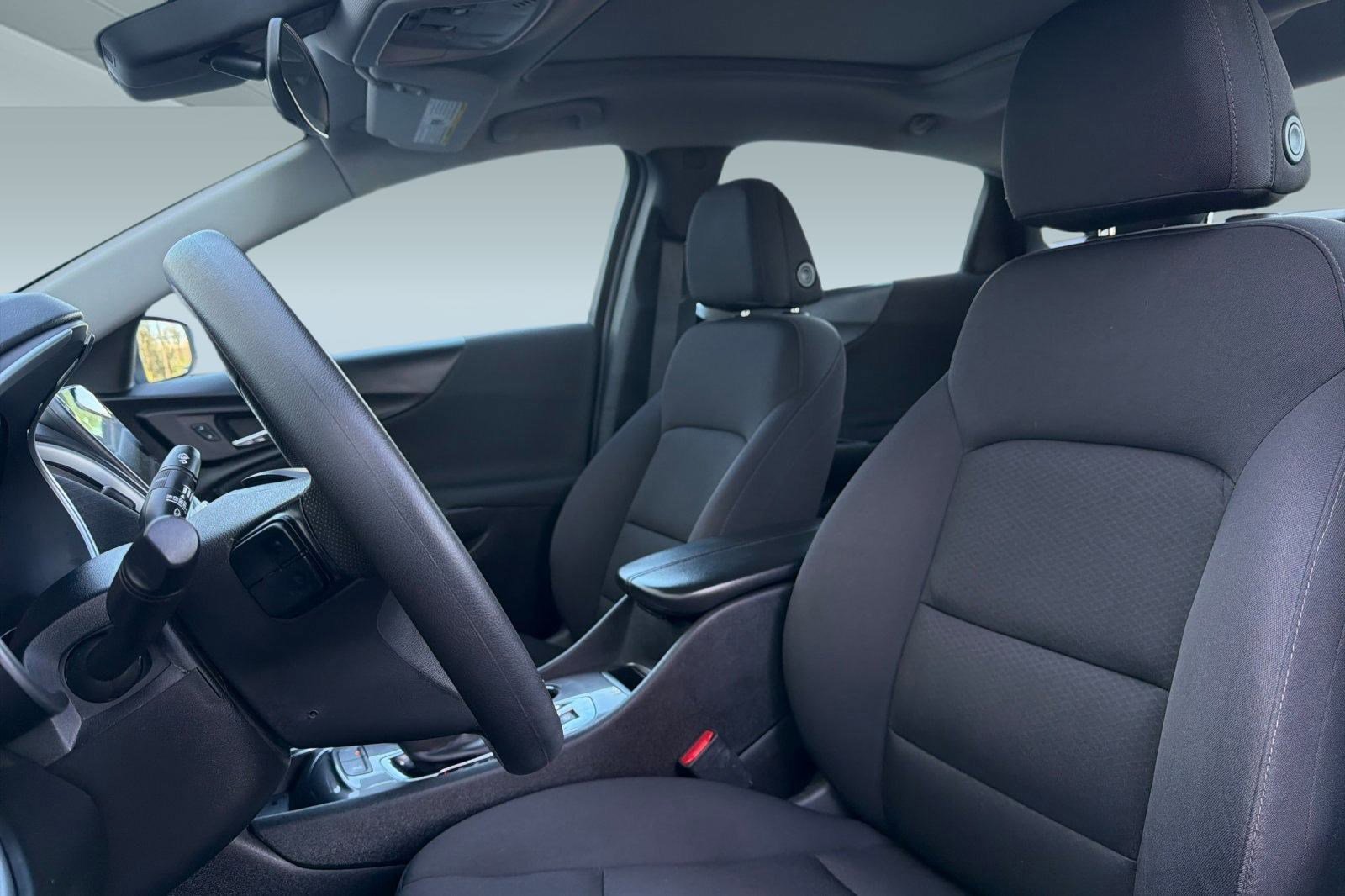 Used 2024 Chevrolet Malibu LT image 22