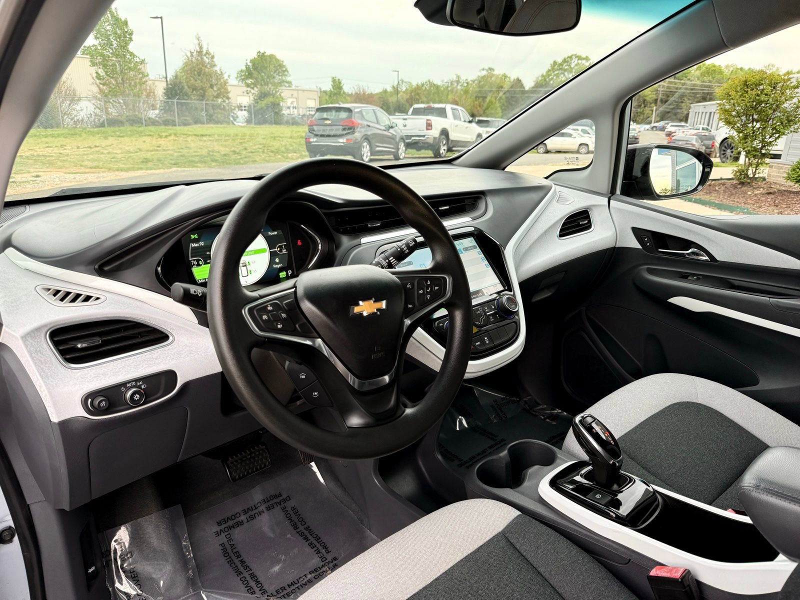 Used 2018 Chevrolet Bolt LT FWD image 18