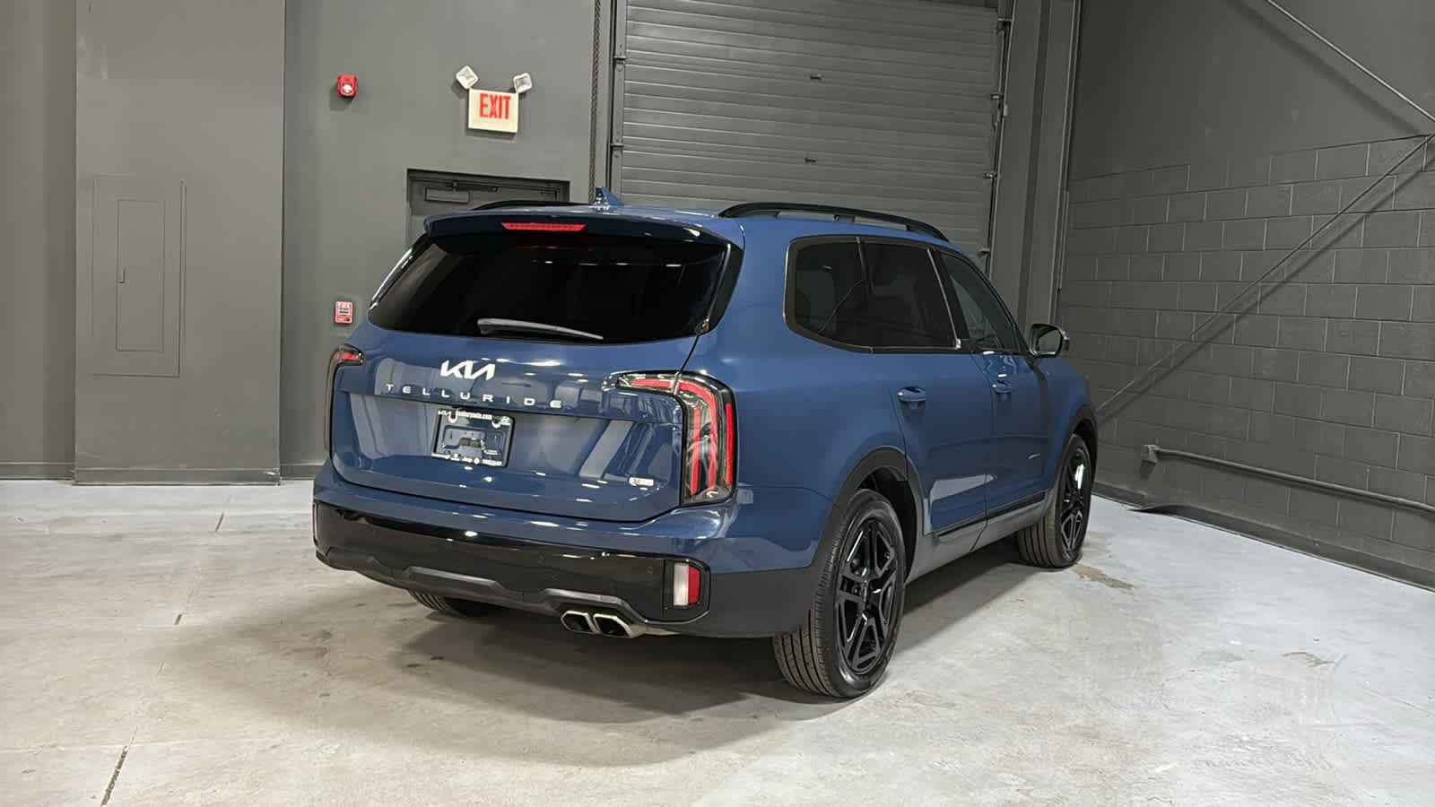 Used 2024 Kia Telluride EX X-Line AWD/4WD image 4