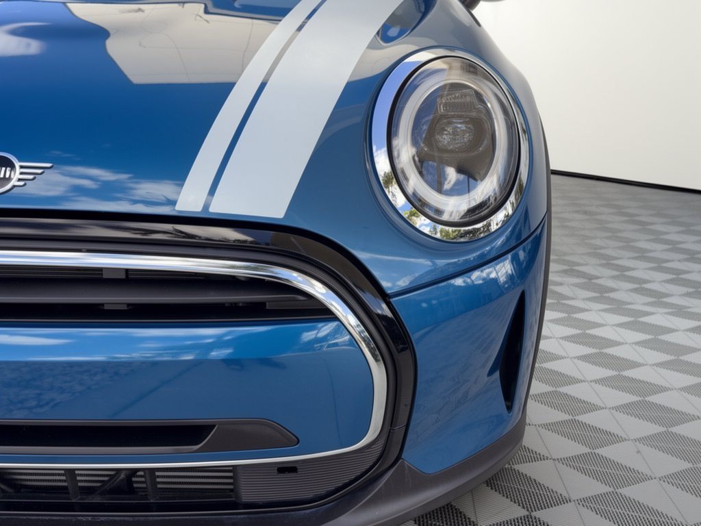 Used 2024 MINI Cooper Convertible w/ Signature Upholstery Package FWD image 12