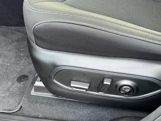 Used 2025 Jeep Grand Cherokee Laredo X AWD/4WD image 28