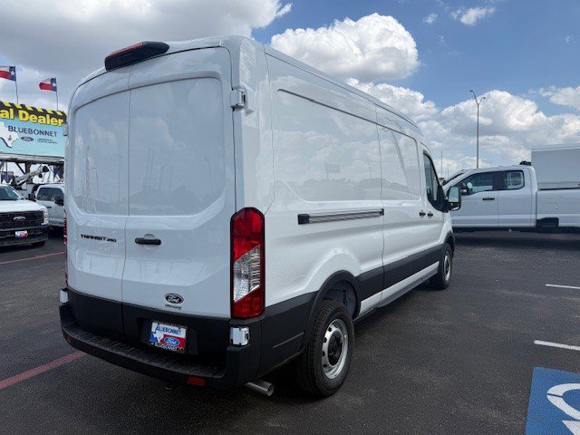 New 2026 Ford Transit 250 148 Medium Roof RWD image 8