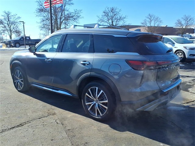 Used 2023 INFINITI QX60 Sensory w/ Cargo Package image 4