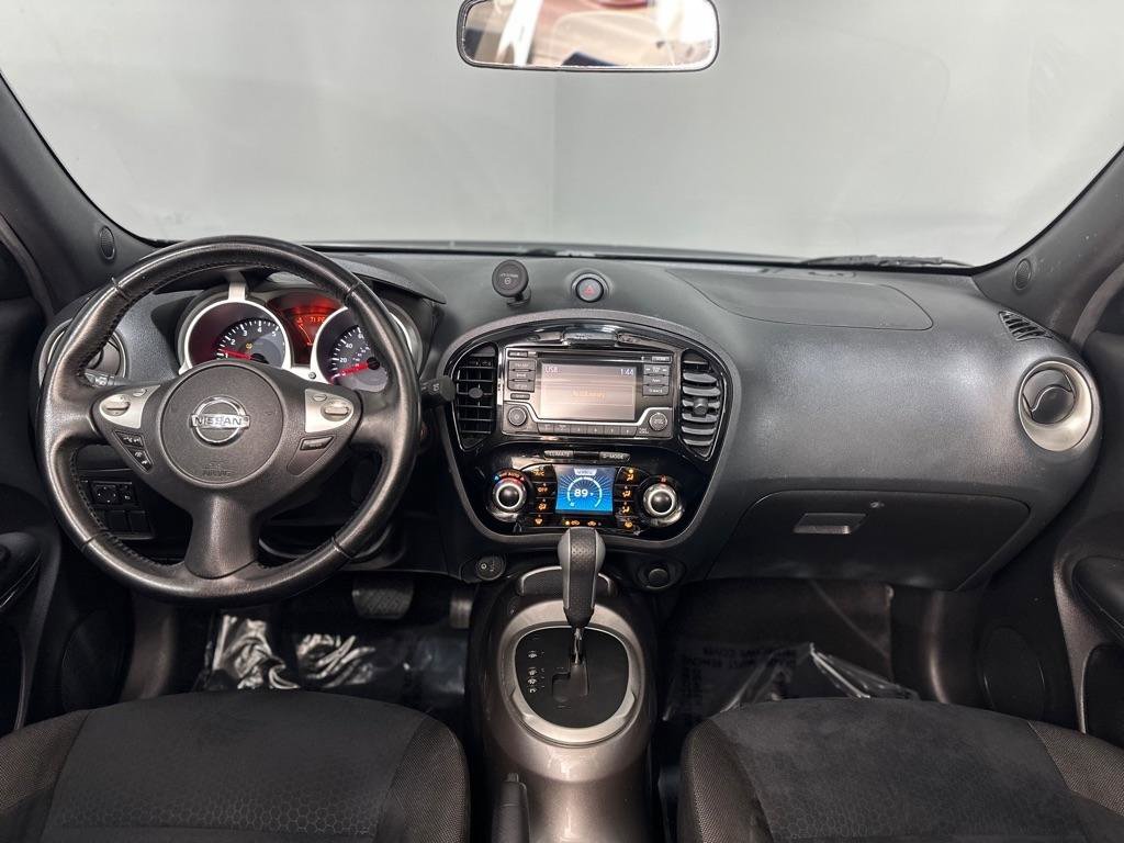 Used 2015 Nissan Juke SV image 11