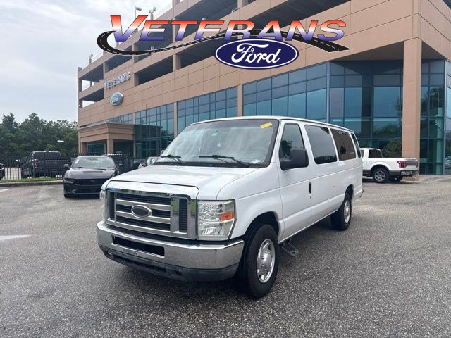 Used 2014 Ford E-350 and Econoline 350 XLT RWD image 1