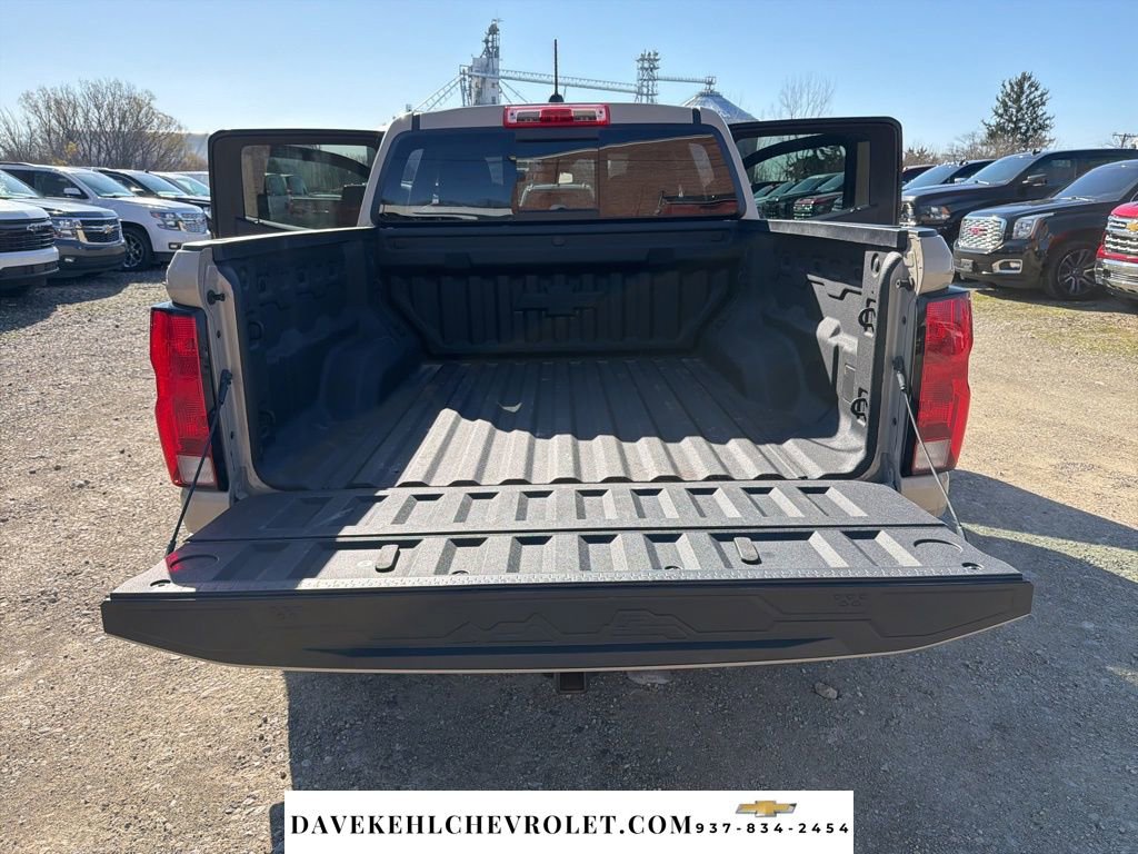 Used 2024 Chevrolet Colorado Trail Boss w/ Technology Package image 24