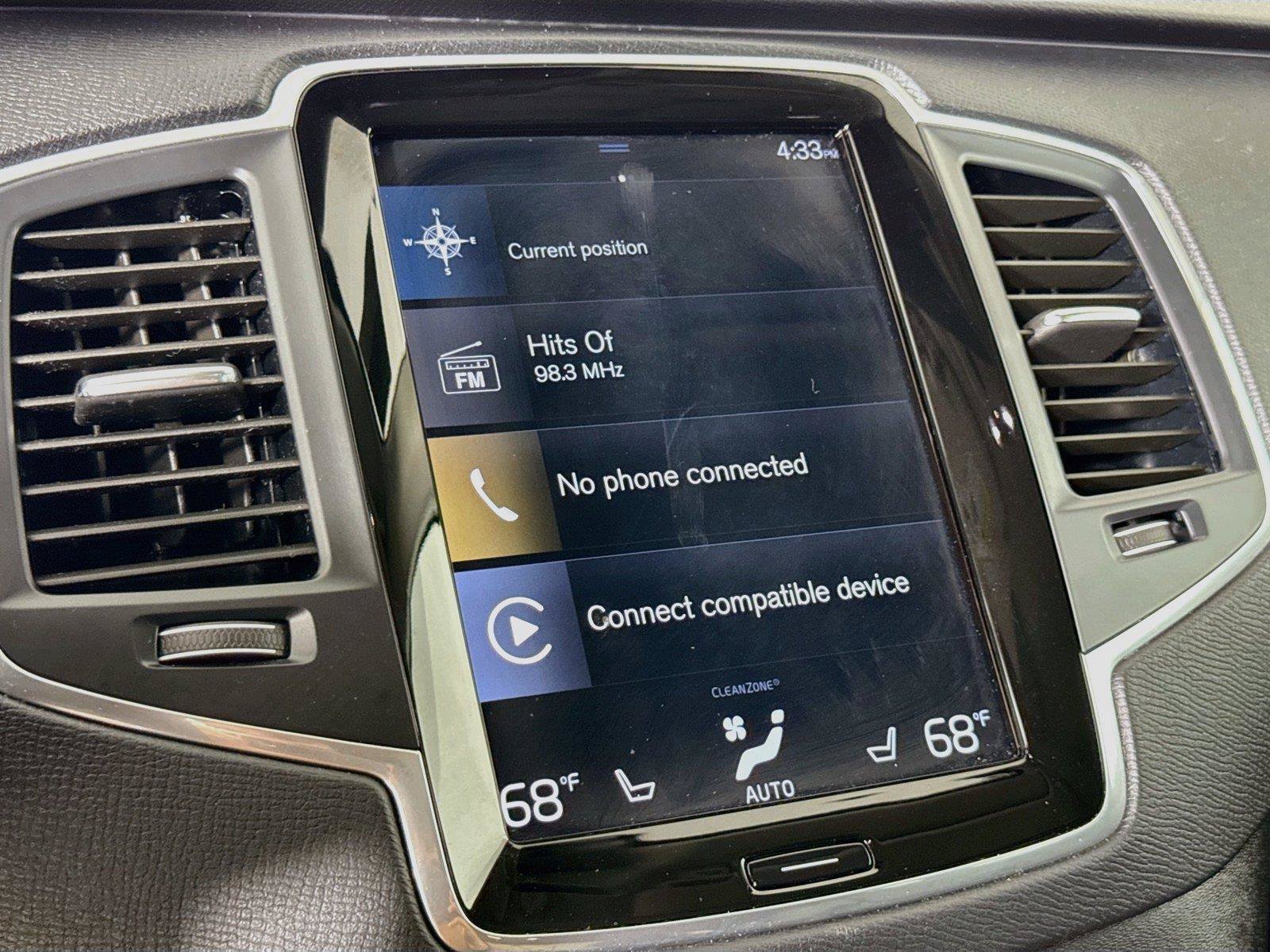 Used 2021 Volvo XC90 T6 Momentum w/ Climate Package AWD/4WD image 5