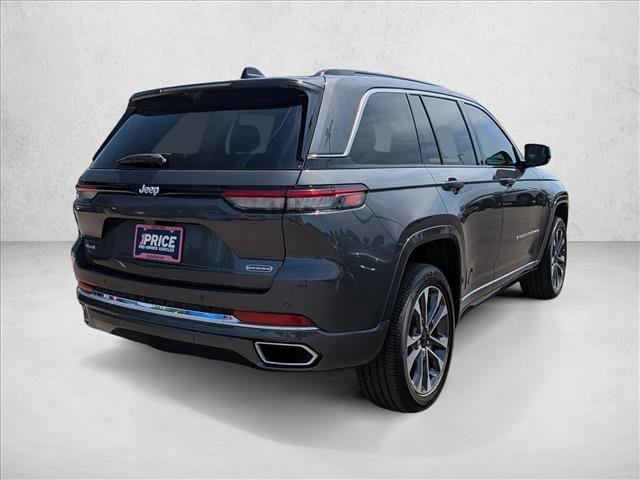 Used 2025 Jeep Grand Cherokee Overland w/ Luxury Tech Group IV AWD/4WD image 5
