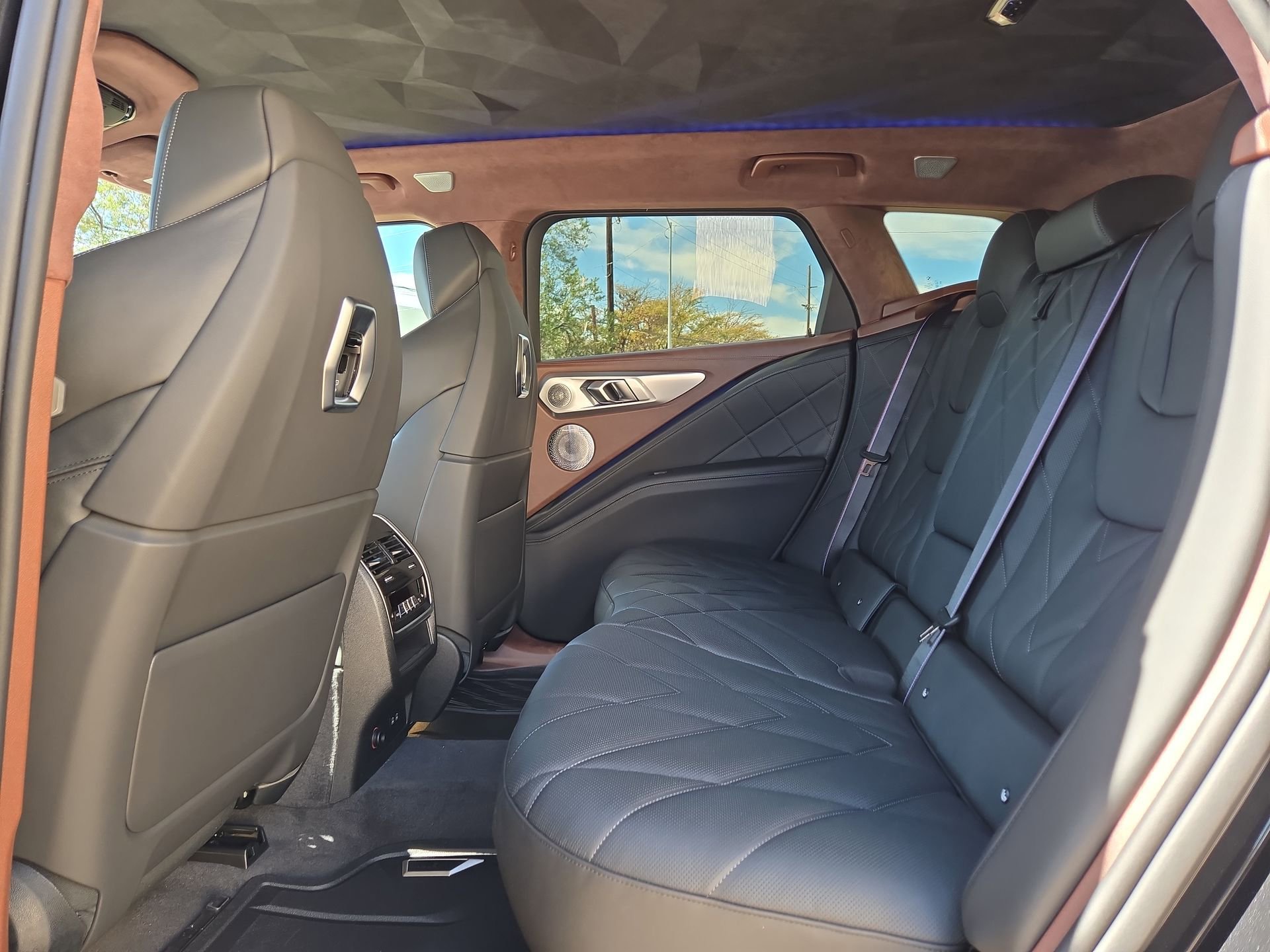 New 2026 BMW XM Label Red AWD/4WD image 13