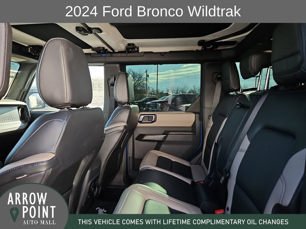 Used 2024 Ford Bronco Wildtrak AWD/4WD image 18