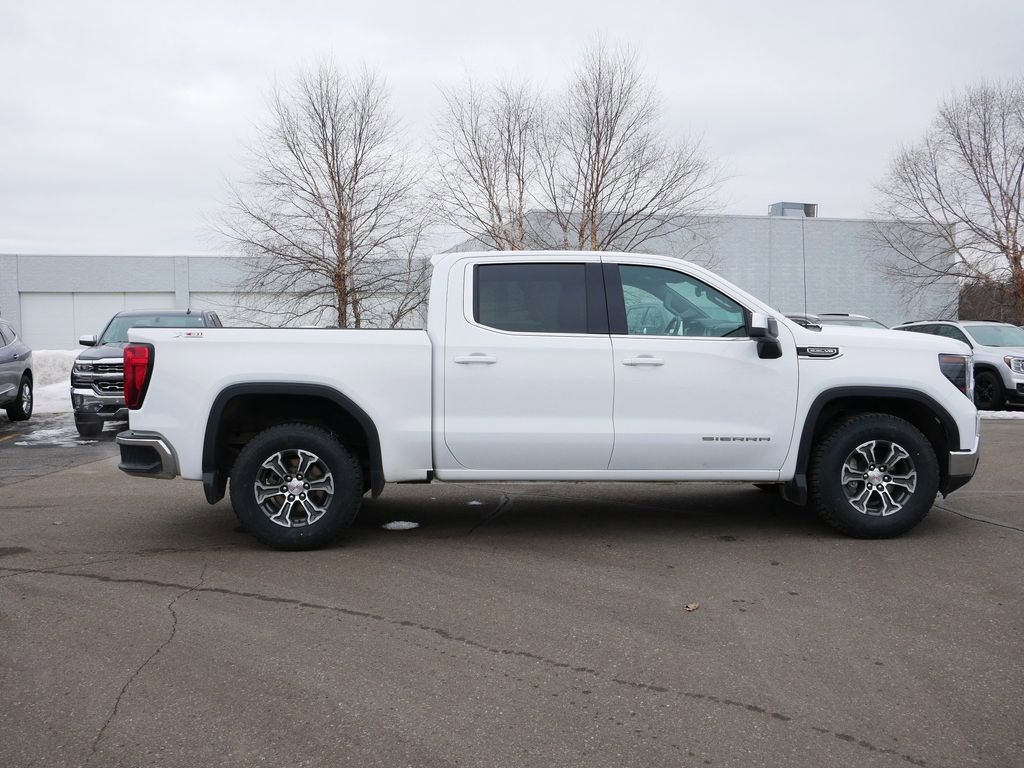 Used 2023 GMC Sierra 1500 SLE AWD/4WD image 11