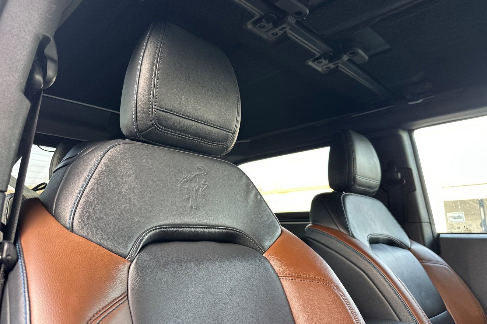 Used 2021 Ford Bronco Outer Banks image 14