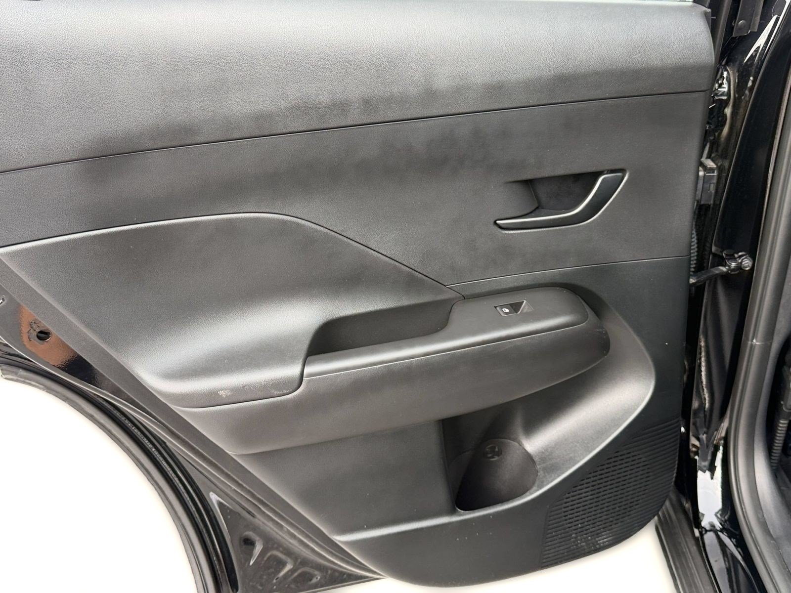 Used 2026 Hyundai Kona SEL Sport FWD image 32