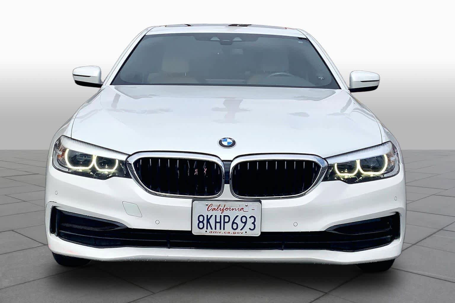 Used 2019 BMW 530i w/ Convenience Package RWD image 3