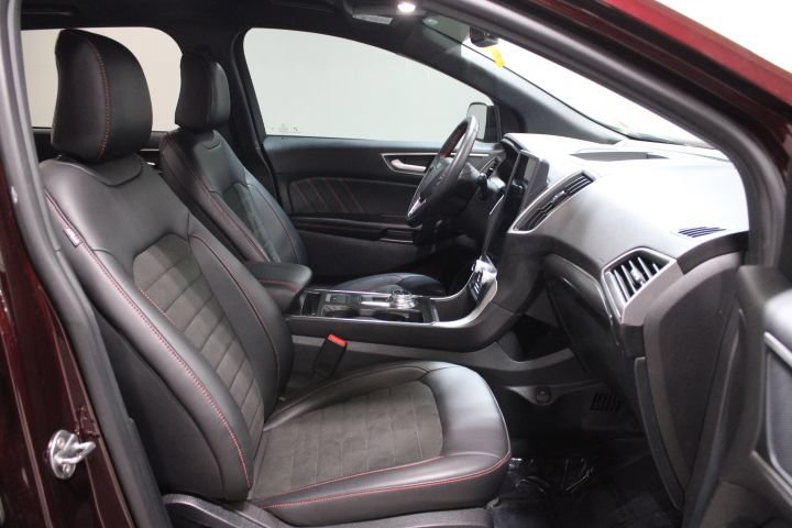 Used 2024 Ford Edge ST-Line AWD/4WD image 25