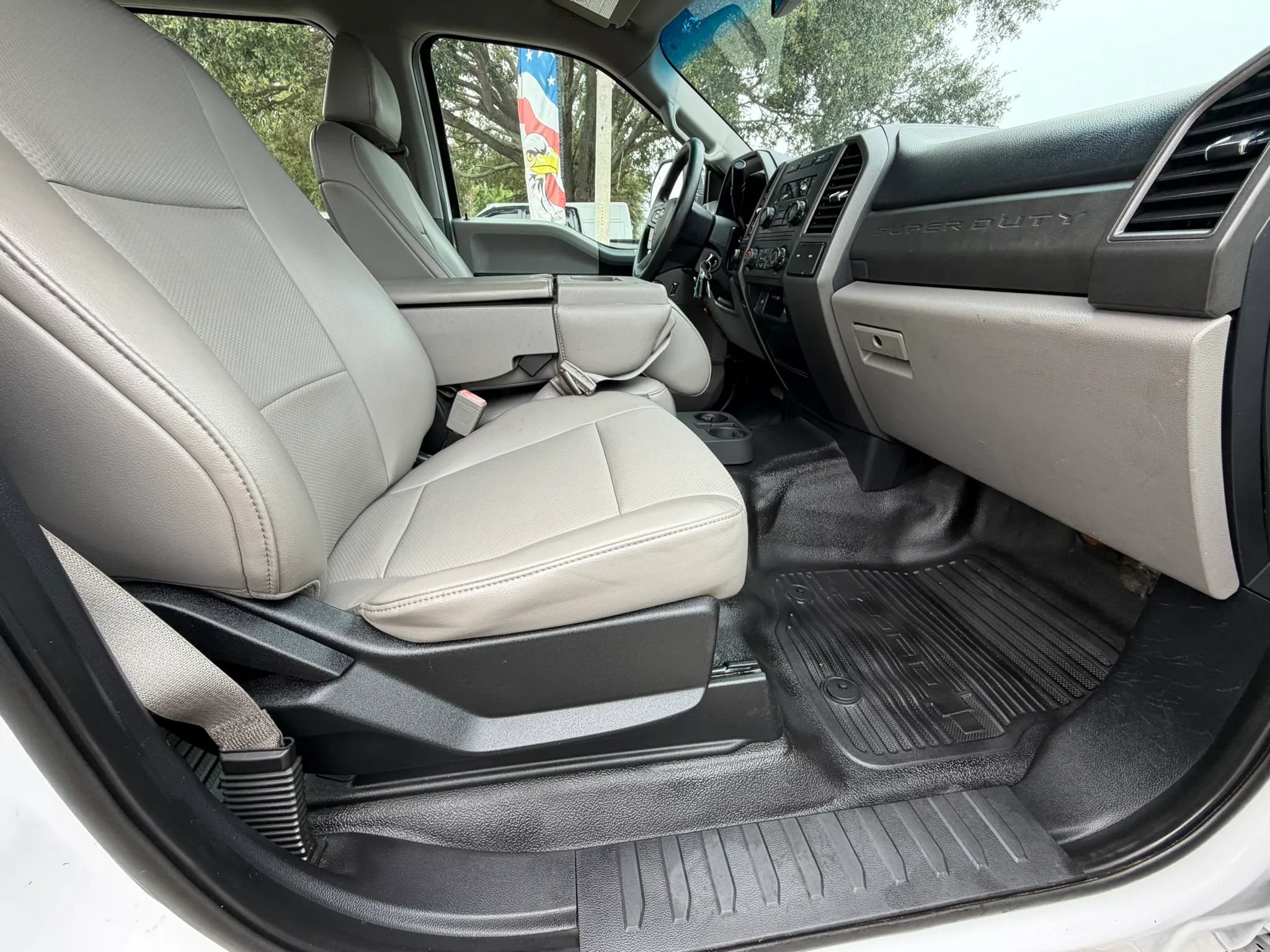 Used 2019 Ford F250 XL w/ Power Equipment Group AWD/4WD image 12