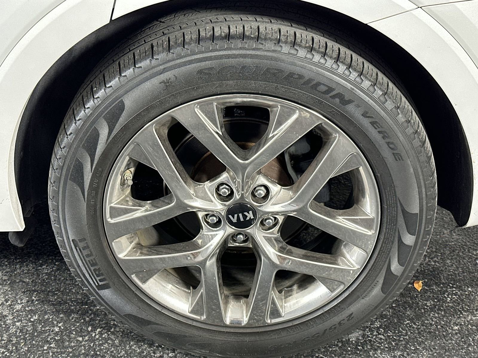 Used 2019 Kia Sorento SX FWD image 10
