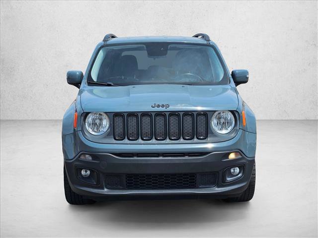 Used 2017 Jeep Renegade Altitude FWD image 2
