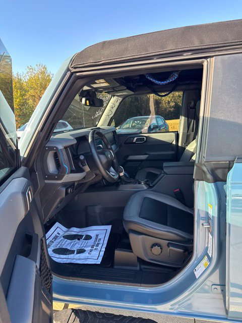 Used 2023 Ford Bronco Black Diamond AWD/4WD image 10