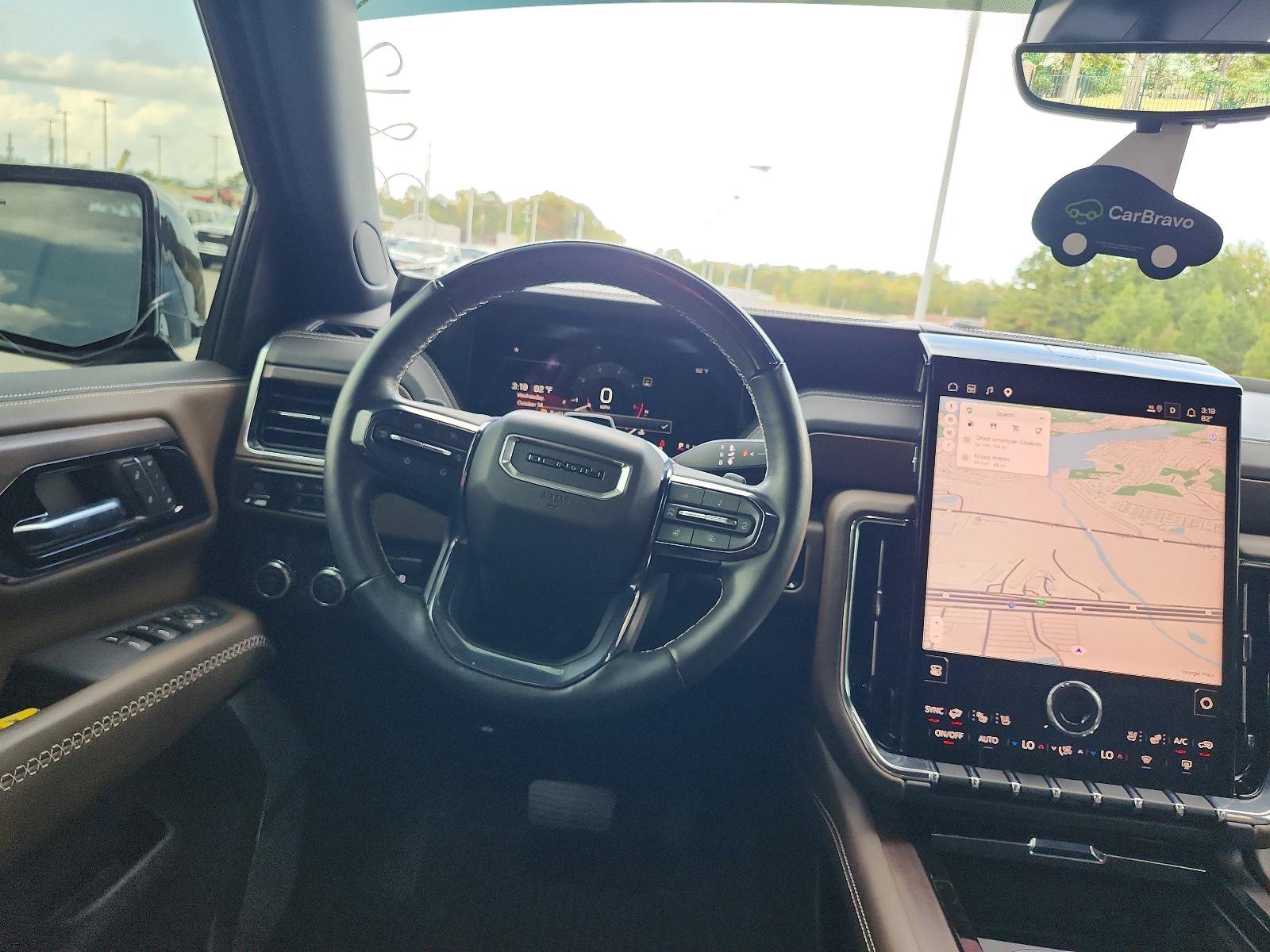 Certified 2025 GMC Yukon Denali Ultimate AWD/4WD image 18