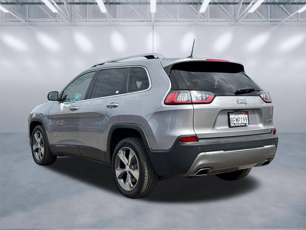 Used 2019 Jeep Cherokee Limited FWD image 4