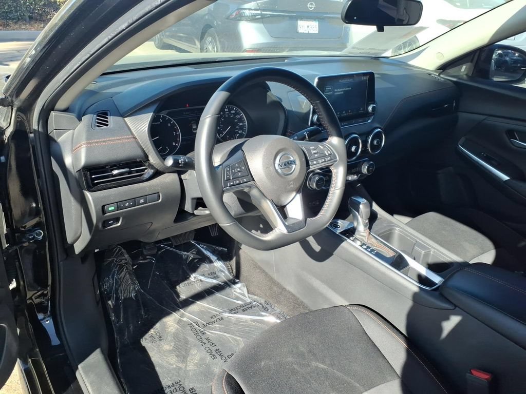 Certified 2023 Nissan Sentra SR FWD image 12